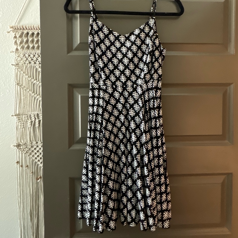 Black and White Oldnavy minidress